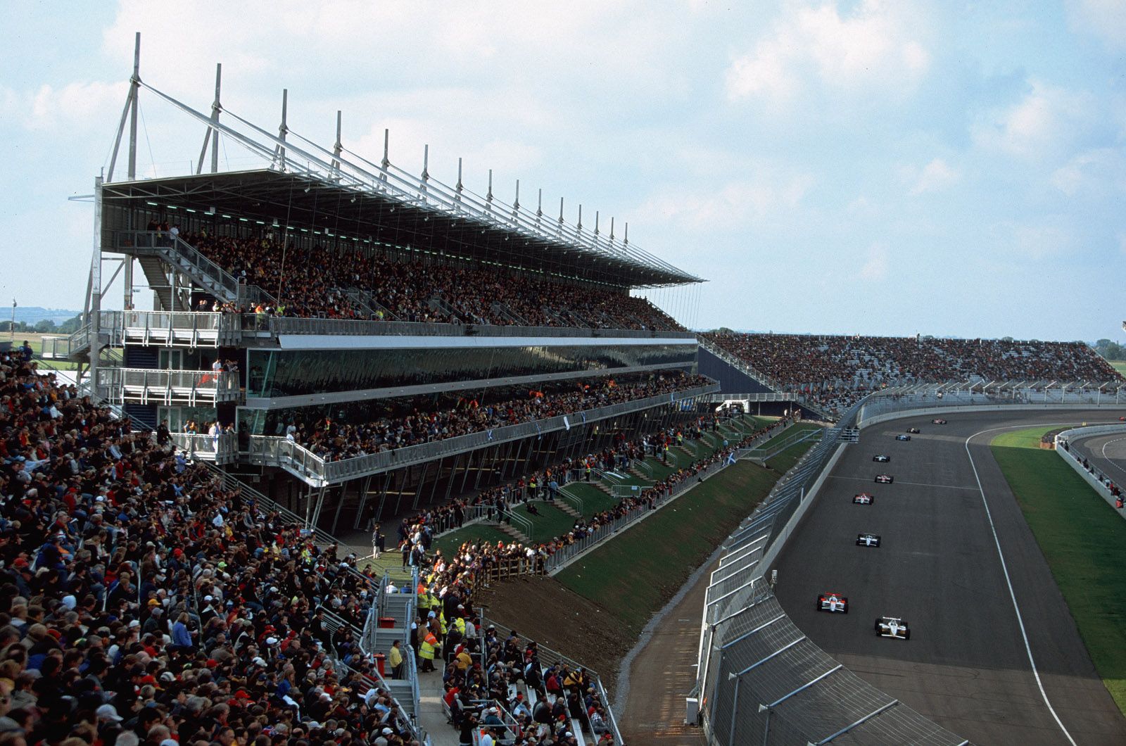 Covered Tracks The UK’s Lost Racing Circuits